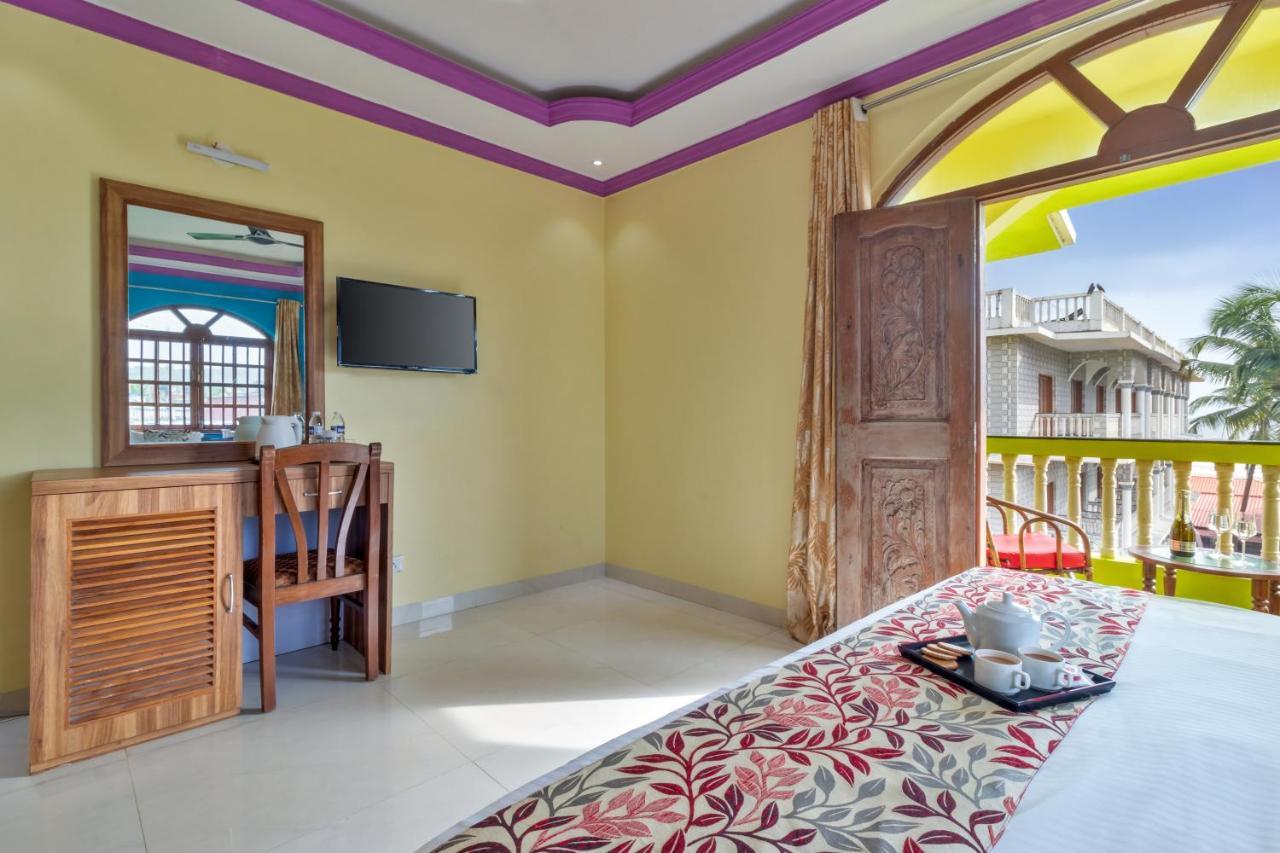 Larios Holidays Resort *