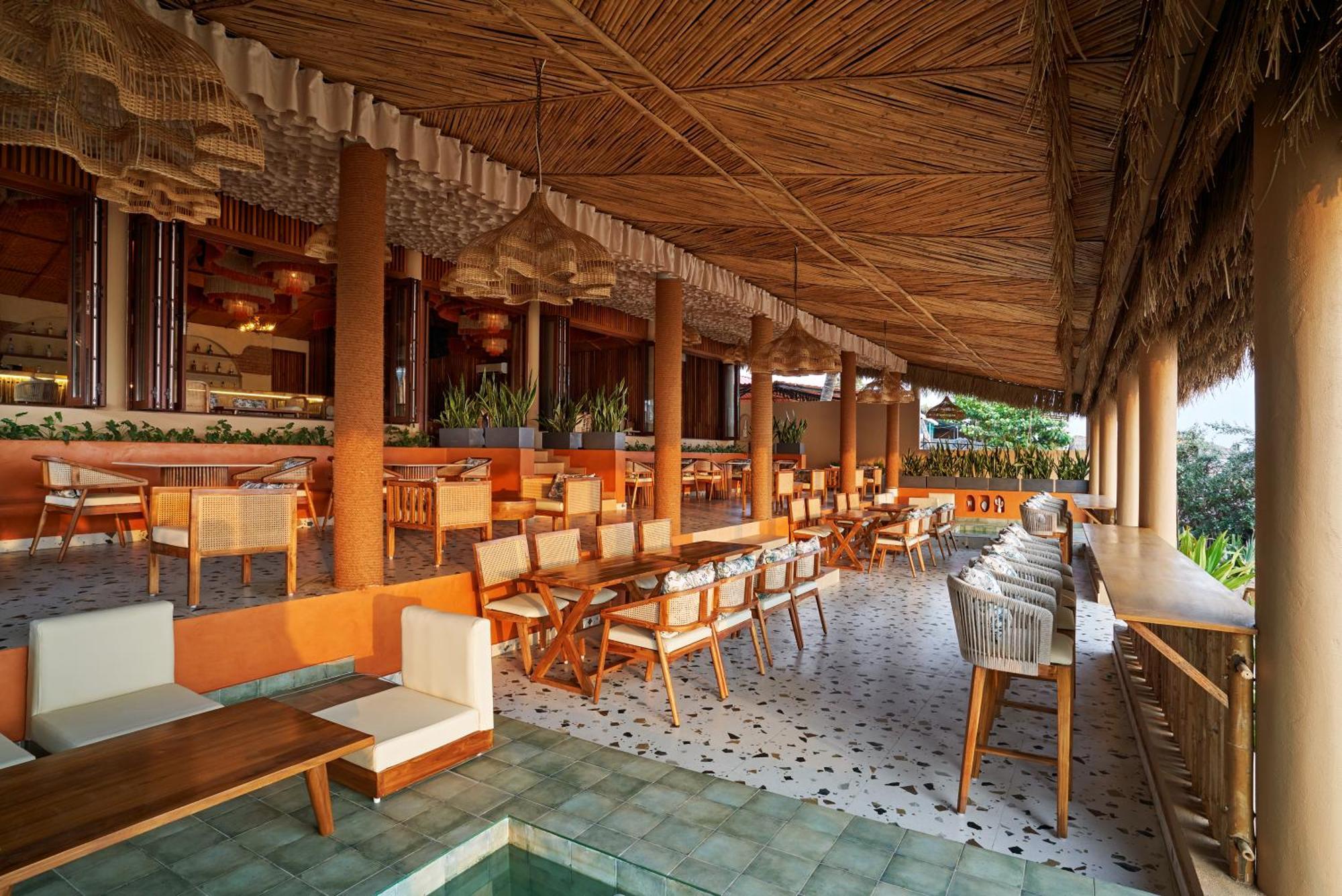 Larios Holidays Resort *